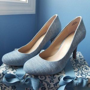 Kelly & Katie Light Blue Denim Pump Heel
